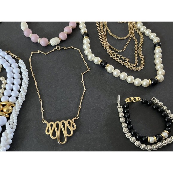 Vintage To New Napier Mixed Jewelry Lot - Picture 7 of 16